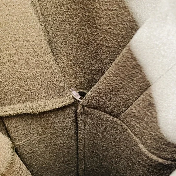 ASOS DESIGN Curve Wrap Midi Dress Olive Green Size US 14 / UK 18 - Picture 4 of 11